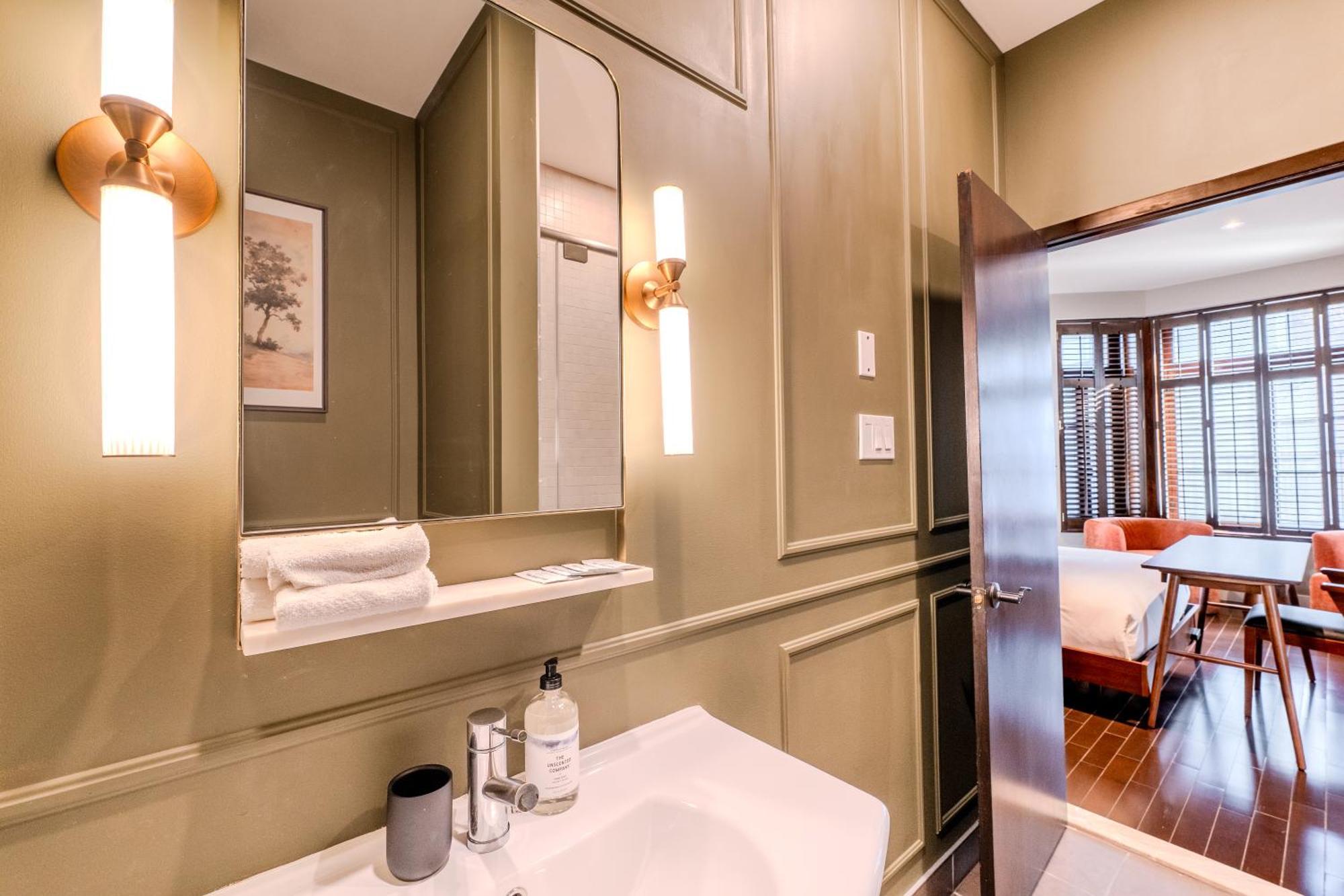 Self Check-in Boutique - Quartier Latin - 201 Apartahotel *